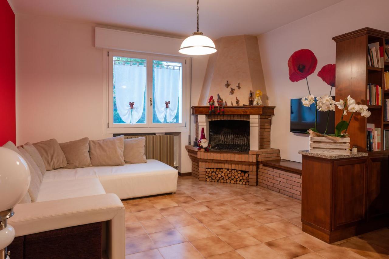 Al Casale B&B Casalserugo ภายนอก รูปภาพ